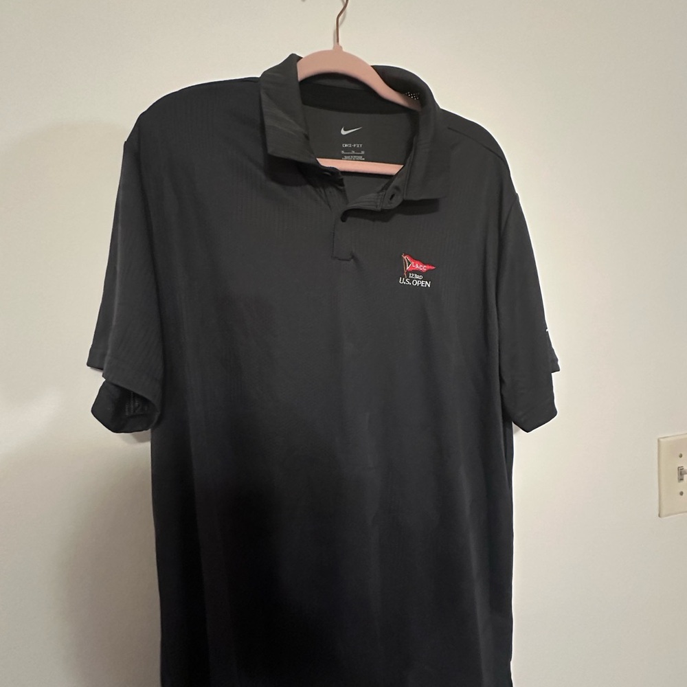 Nike Men's dark grey golf shirt